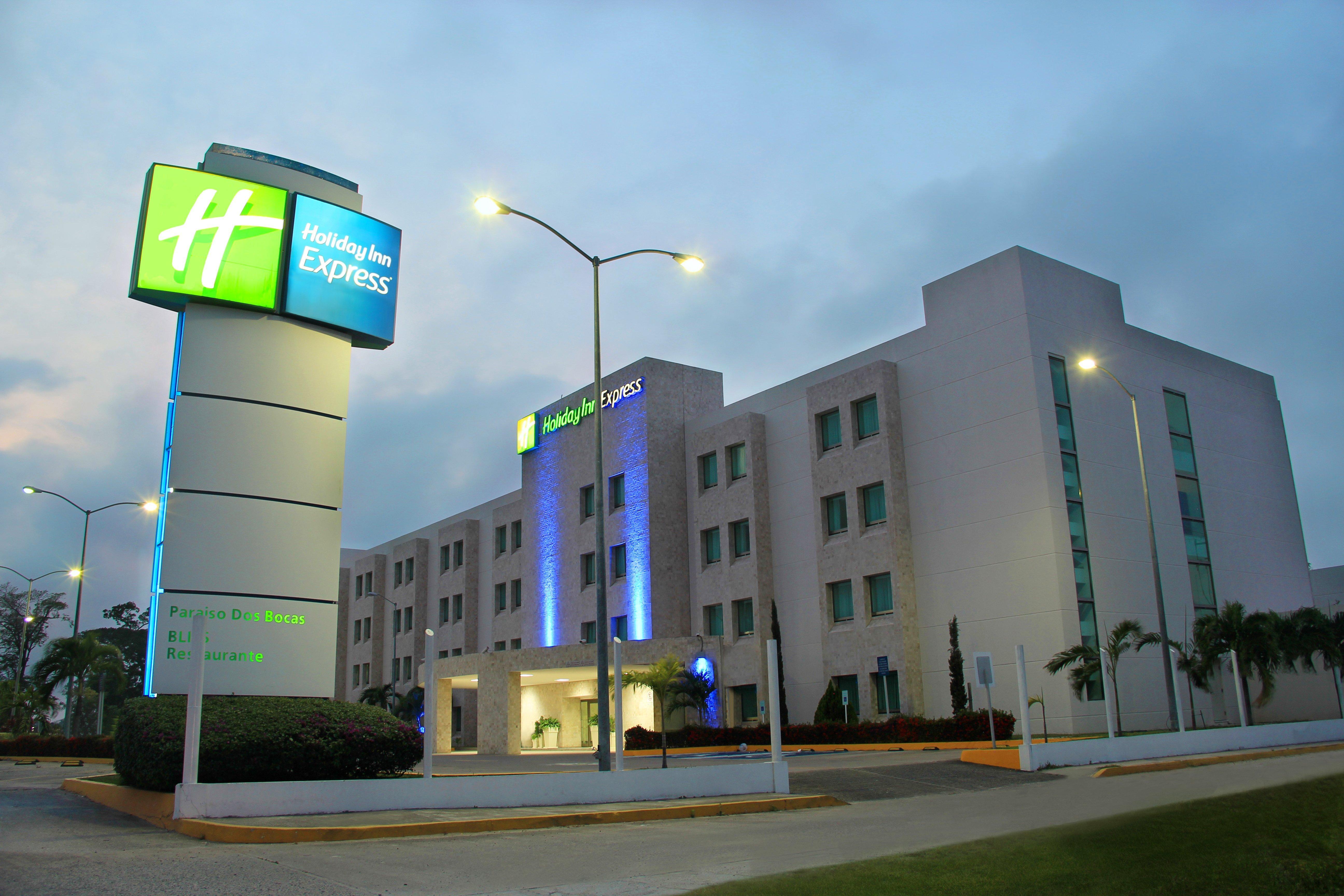Holiday Inn Express Paraiso - Dos Bocas, An Ihg Hotel Exteriér fotografie